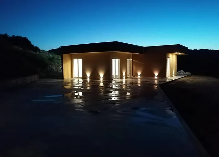 Dina House