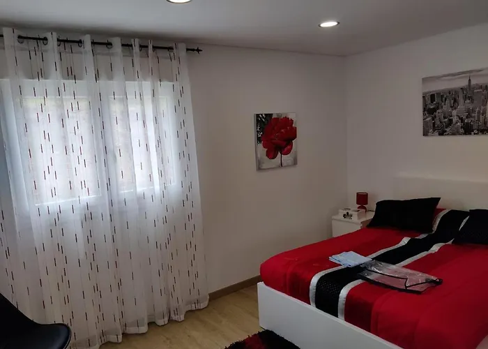 Dina House